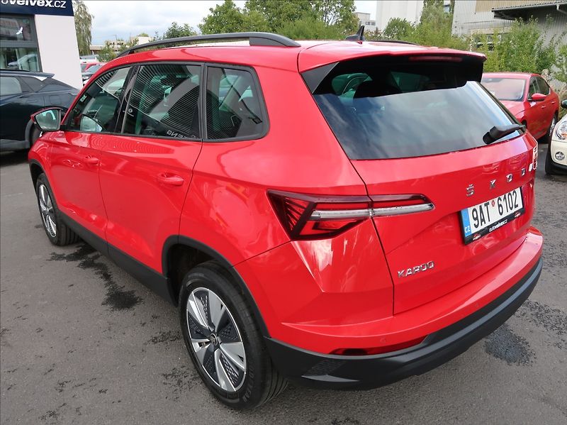 Škoda Karoq 2,0 TDi,1majČR,Style,Serv.,DPH - fotka 4 z 26
