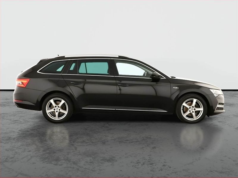 Škoda Superb (2020) Laurin&Klement 2.0 TDI - fotka 6 z 18