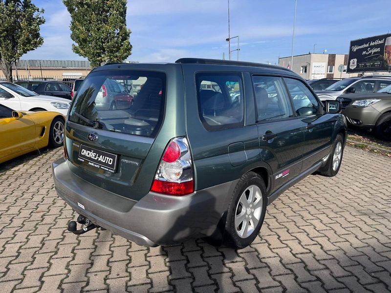 Subaru Forester (2005) 4X4 2,0i 116 KW TAŽNÉ - fotka 6 z 43