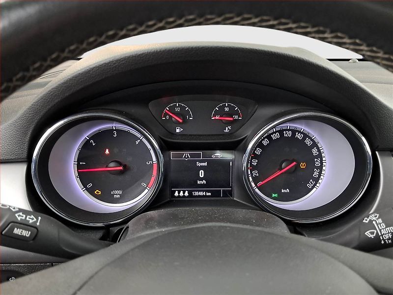BMW X5 (2024) xDrive30d, Vzduch - fotka 8 z 15