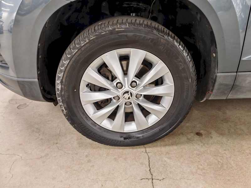 Škoda Karoq (2018) 1.6 TDI 85 kW Ambition - fotka 28 z 28