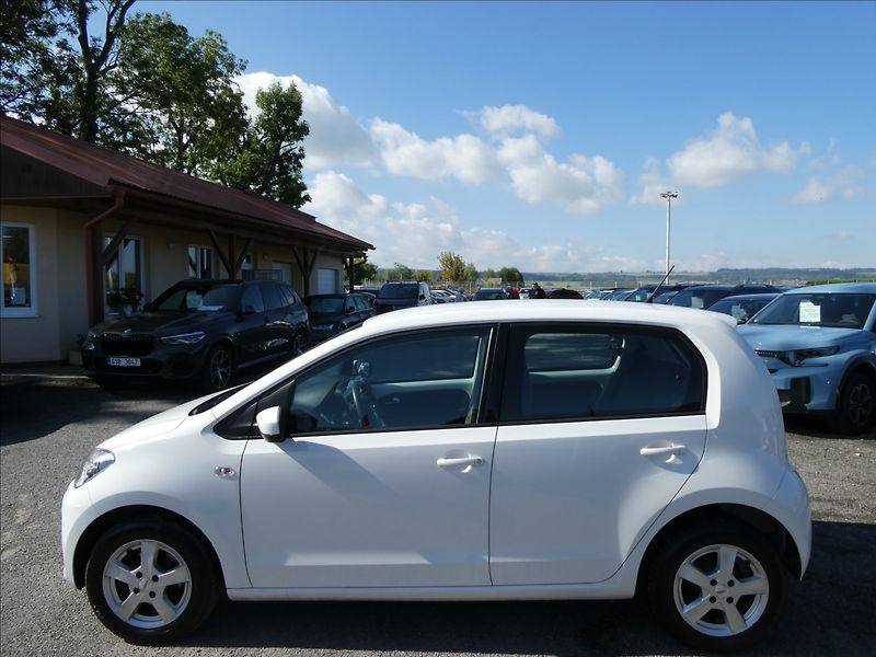 Volkswagen up! 1,0 MPi klima,serviska,2.maj. - fotka 6 z 45