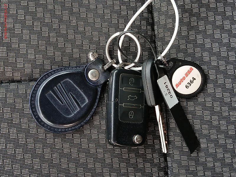 Seat Leon (2008) 1.9 TDi, 1.maj, Reference - fotka 15 z 15