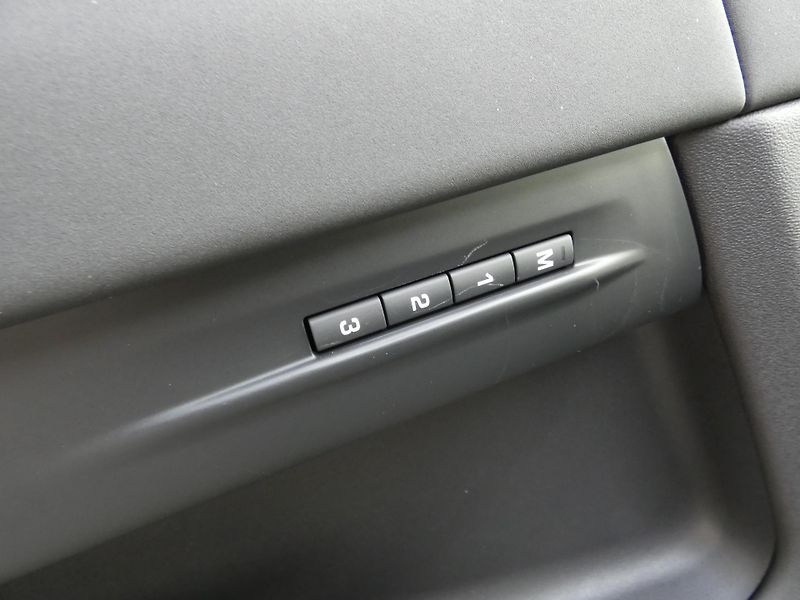 Land Rover Range Rover Evoque (2026) S D165 AWD automat    - fotka 16 z 40