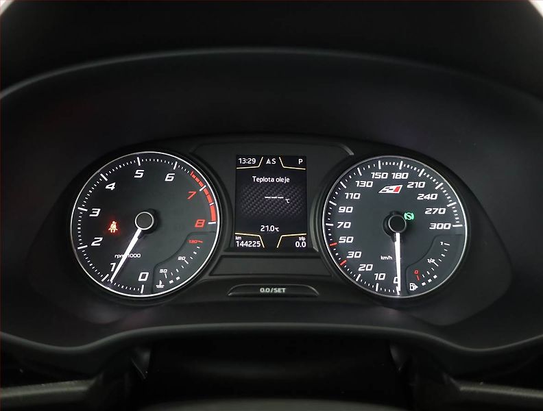 Seat Leon (2017) 2.0 TSI Cupra 300 - fotka 9 z 20