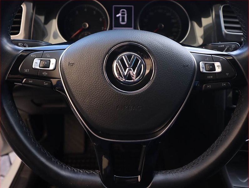 Volkswagen Golf (2018) Comfortline 1.5 TSI - fotka 20 z 21
