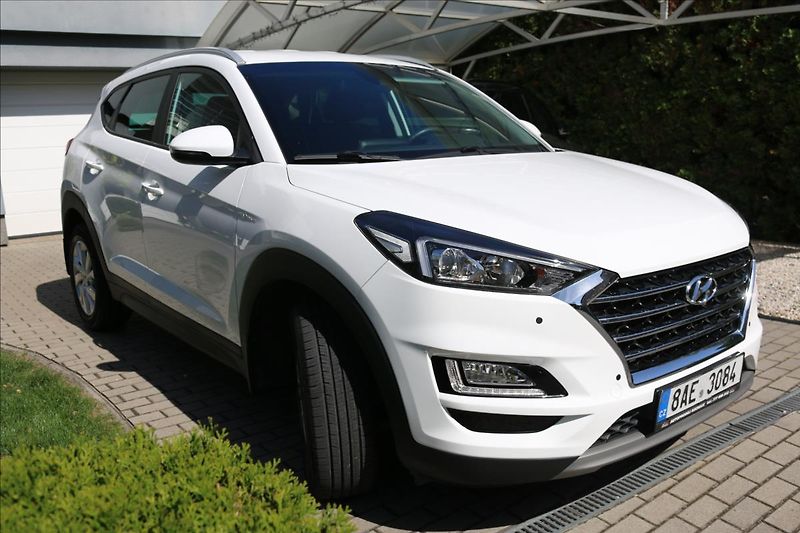 Hyundai Tucson 1,6 ČR,4x4, Automat - fotka 3 z 53