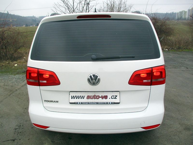 Volkswagen Touran 1.2TSi 77kW TL*L+Z PNEU*VÝHŘEV - fotka 8 z 39