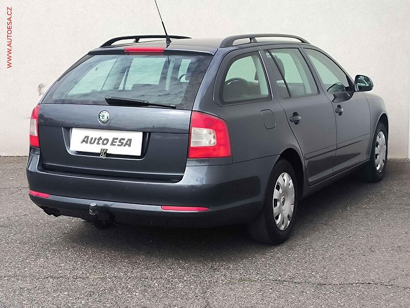 Škoda Octavia (2010) 1.4 TSi, Ambition, TZ - fotka 4 z 15