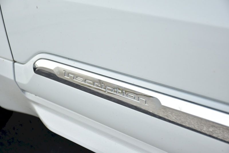Volvo XC90 (2016) D5 - fotka 6 z 32