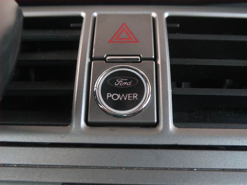 Ford Kuga (2009) 2.0 TDCi, po STK, Tažné - fotka 15 z 17