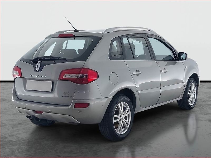 Renault Koleos (2008) 2.0 dCi, 4X4, Tempomat - fotka 5 z 17