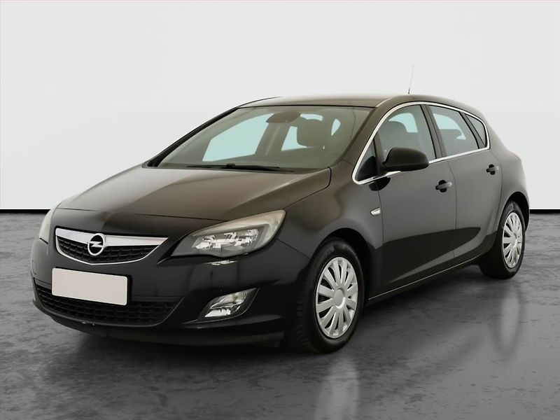 Opel Astra (2011) 1.4 T, Serv.kniha, Tempomat - fotka 2 z 13