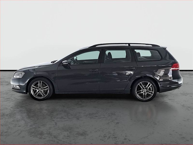 Volkswagen Passat (2013) 1.6 TDI, Navi, Tempomat - fotka 3 z 18