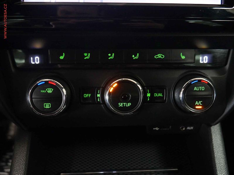 Škoda Octavia (2013) 2.0 TSI, 2.maj,ČR, Navi - fotka 17 z 24