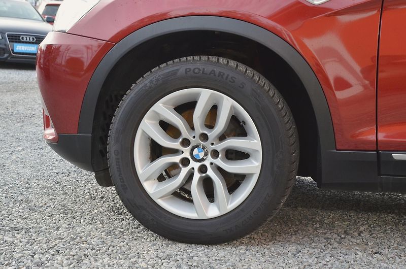 BMW X3 (2012) xDrive 20d 135kW AUTOMAT / ČR - fotka 7 z 36
