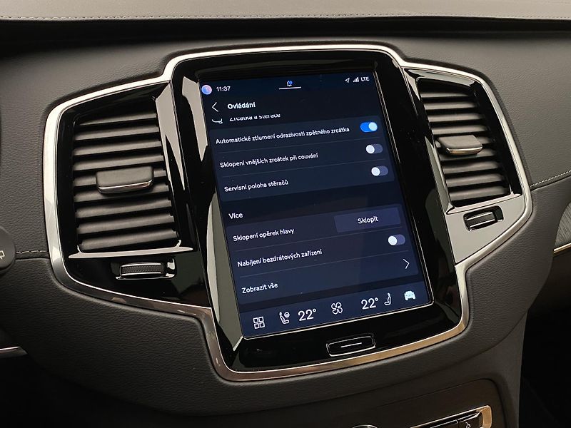 Volvo XC90 T8 AWD RECHARGE REZERVACE - fotka 59 z 74