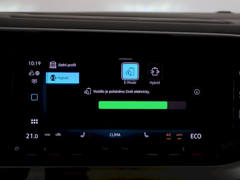 Volkswagen Multivan (2025) BULLI 1.5TSI PHEV 180KW 4M DSG - fotka 32 z 44