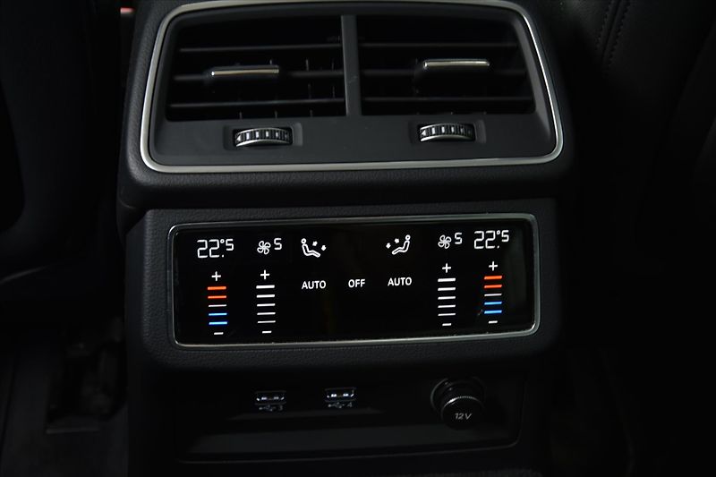Audi A6 2.0 TDI 150kW LED ČR - fotka 31 z 31