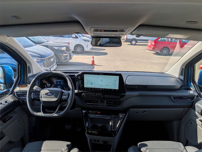Ford Tourneo Custom (2026) Titanium X L2, Tourneo, 2.0 Ec - fotka 16 z 22