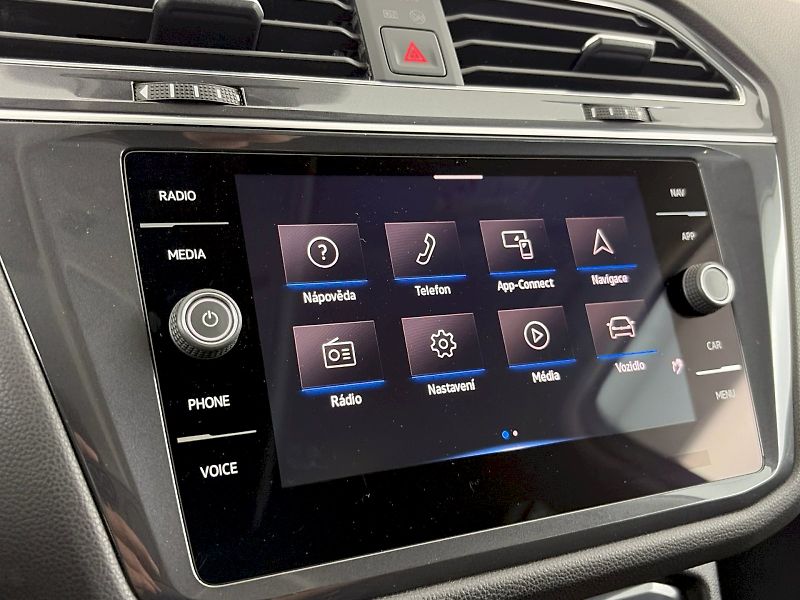 Volkswagen Tiguan Allspace (2022) Life 2.0 TDI 110kW - fotka 19 z 33
