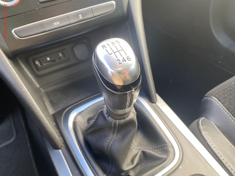 Renault Mégane (2016) 1.2TCe, Intense - fotka 16 z 20