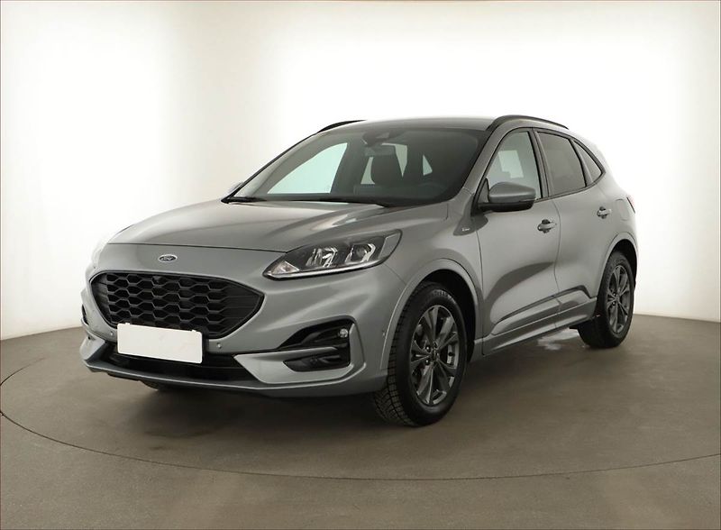 Ford Kuga (2022) ST-Line 1.5 EcoBoost - fotka 2 z 20