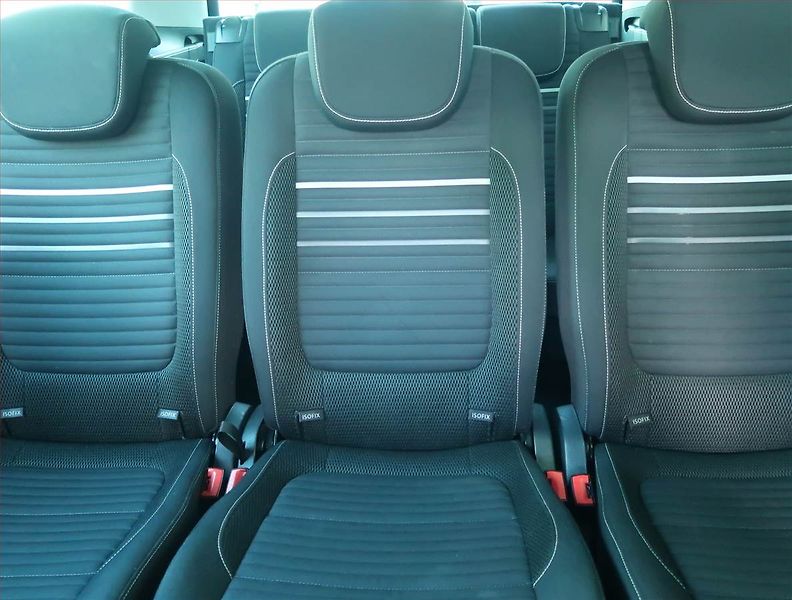 Volkswagen Sharan (2015) 2.0 TDI, Automat, 7 míst - fotka 10 z 18