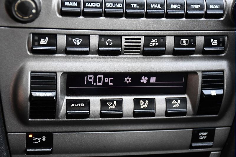 Porsche Boxster 2.7 987 PĚKNÝ STAV  - fotka 28 z 37