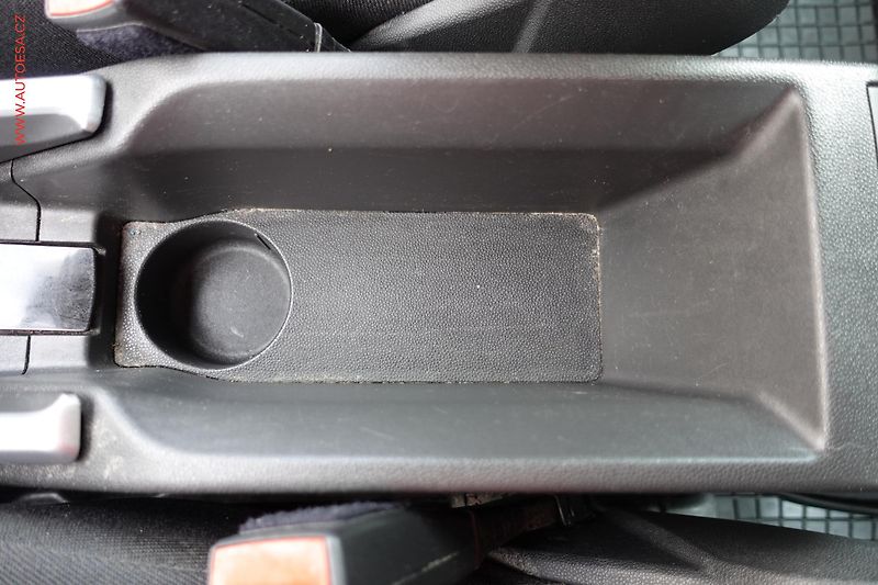 Opel Zafira (2010) 1.6i, ČR, AC, temp - fotka 20 z 23
