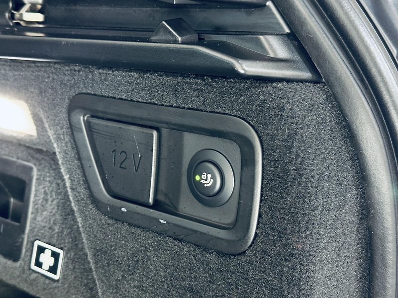 BMW X7 (2021) 4.0d*xDrive*NEZ.TOP*TAŽ*LASER  - fotka 43 z 47