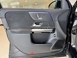 Mercedes-Benz GLA (2025) 200 d 4M/AMG/360/ESP/DISTRONIC - náhled 9