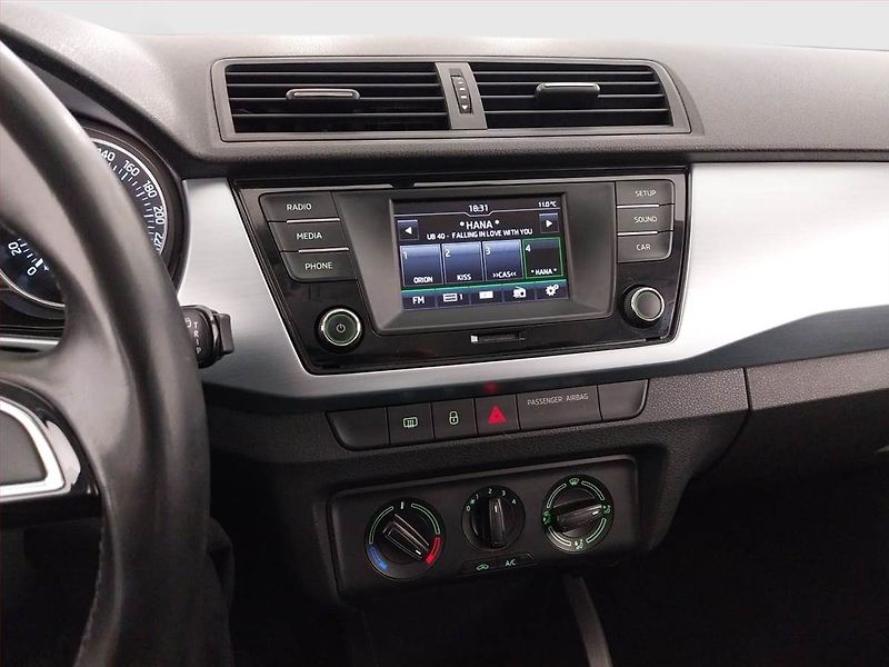 Škoda Fabia (2016) Ambition 1.2 TSI, Serv.kniha - fotka 12 z 16