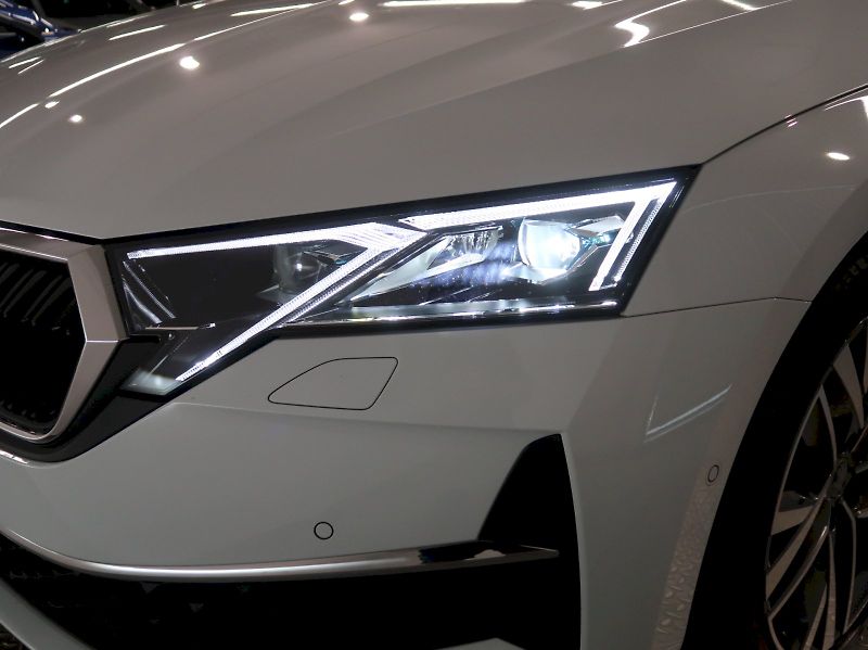 Škoda Octavia (2025) EXCLUSIVE 2.0TDI 110KW DSG WEB - fotka 10 z 44