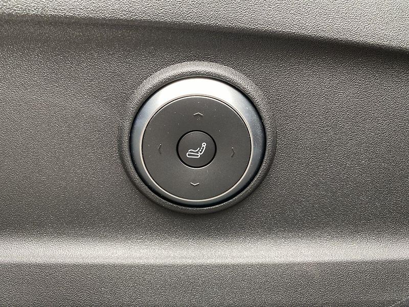 Chery Ostatní UNIQUE 1.5 TGDI PHEV - fotka 22 z 34