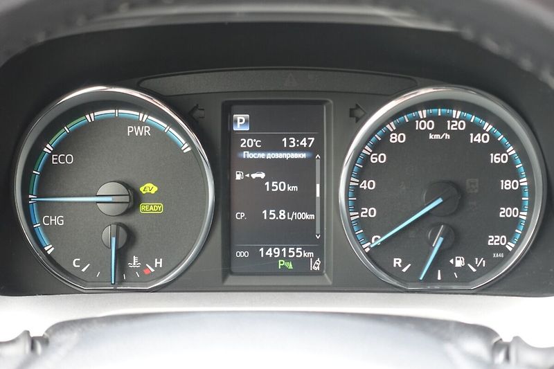 Toyota RAV4 2.5HSD -i E-CVT AWD Selection - fotka 26 z 33
