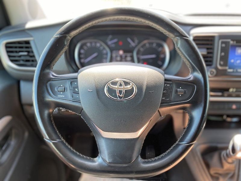 Toyota ProAce Verso 2.0D, ČR, Bussines L1, DPH - fotka 15 z 30