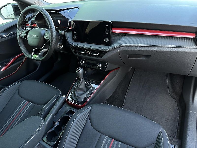 Škoda Fabia 1.0TSi 116PS Monte Carlo Bi-LE - fotka 35 z 36