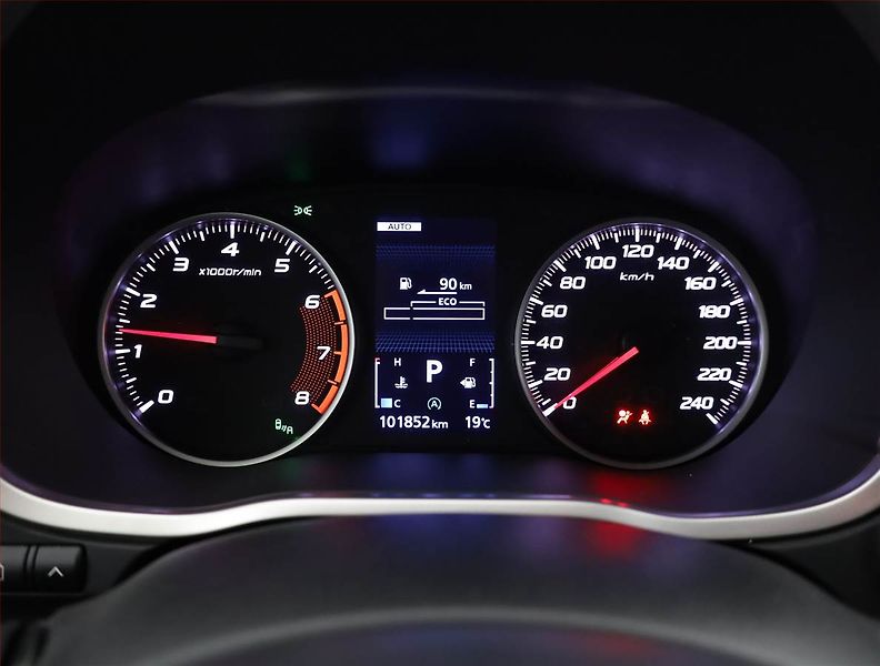 Mitsubishi Eclipse Cross (2018) 1.5 T-MIVEC, 4X4, Automat - fotka 9 z 17