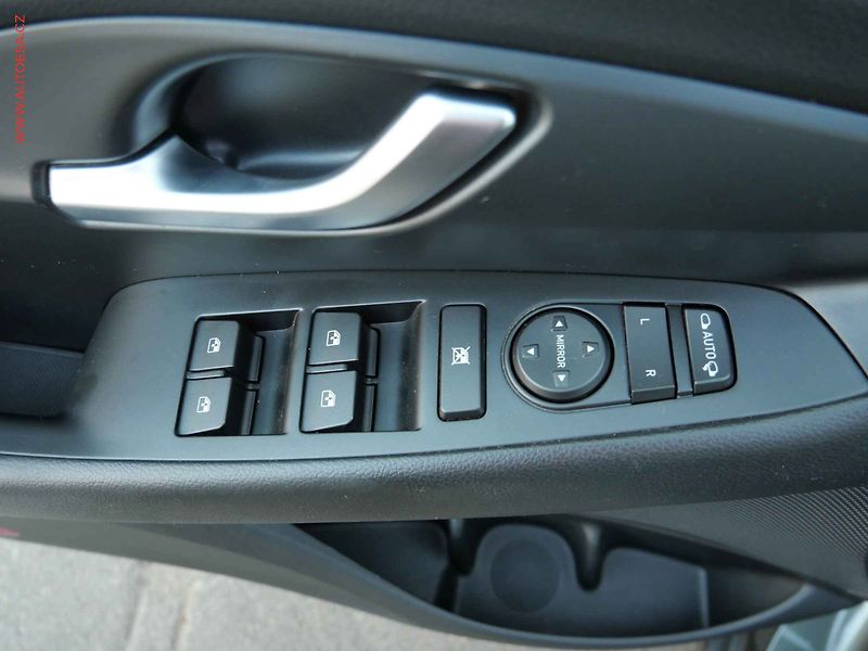 Hyundai i30 (2021) 1.5DPi, ČR, Comfort - fotka 20 z 22