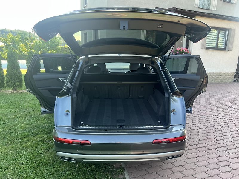 Audi Q7 3.0TDI 200KW,S-LINE,VZDUCH,TZ - fotka 30 z 52