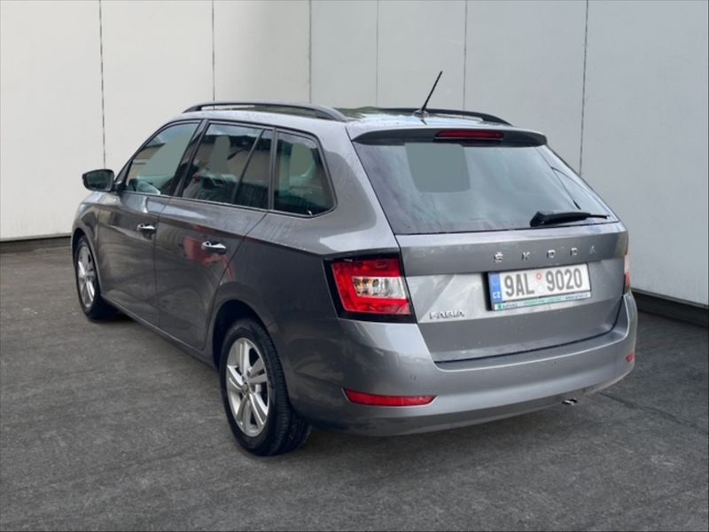 Škoda Fabia 1,0 TSI 70 Ambition - fotka 4 z 11