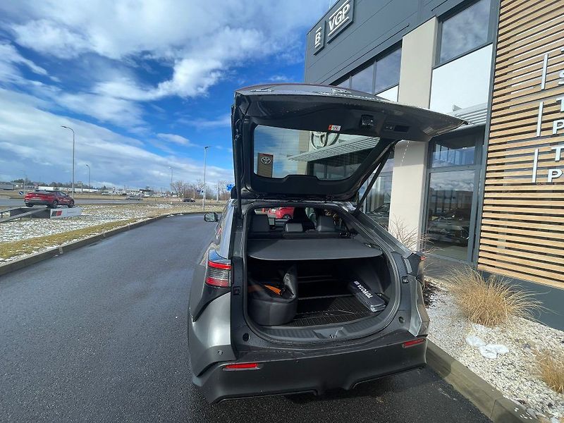 Toyota bZ4X EV  73k kWh FWD Style - fotka 9 z 32