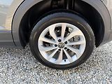 Volkswagen T-Roc 1,5 TSi/110kW LIFE - DSG,TZ,.. - náhled 57