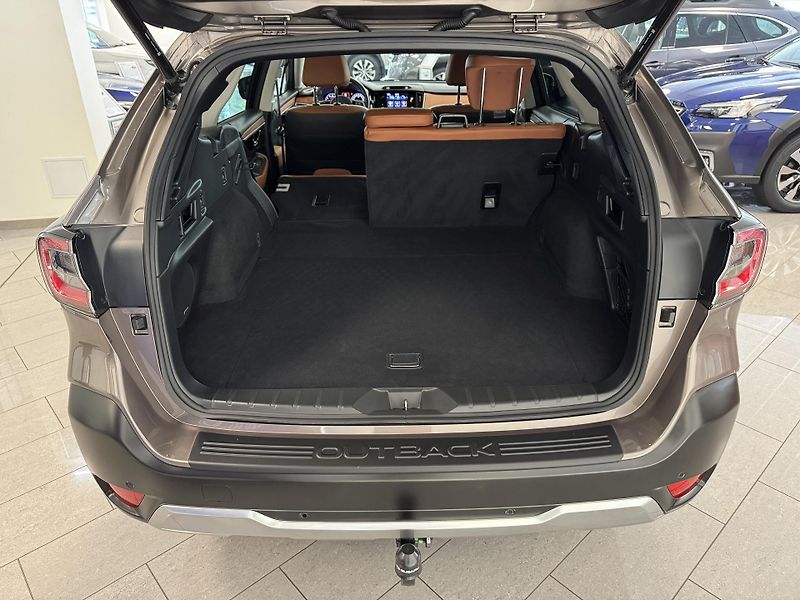 Subaru Outback 2.5i Touring Lin., CZ, 1. maj - fotka 19 z 48