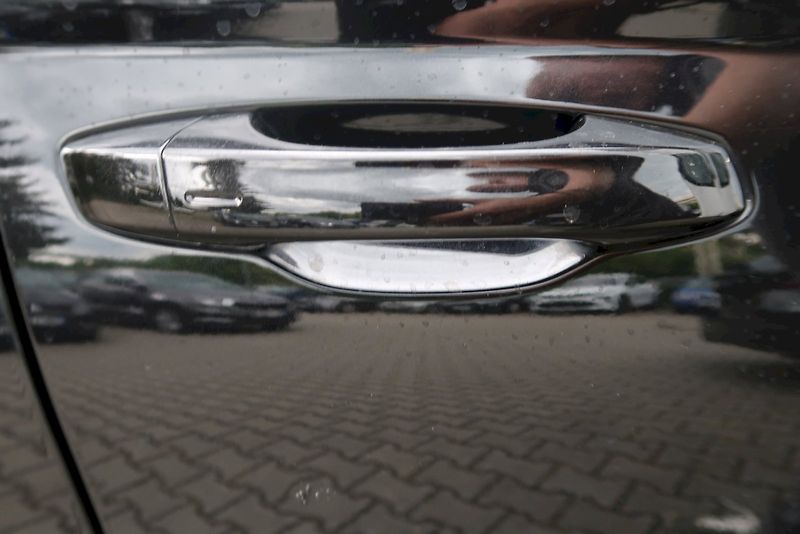 Škoda Karoq (2025) Top Selection 1.5 TSI 110 kW D - fotka 15 z 28