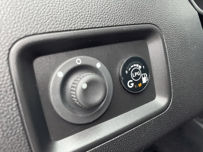 Dacia Duster (2021) Comfort 1,0TCe 100k LPG - fotka 17 z 18