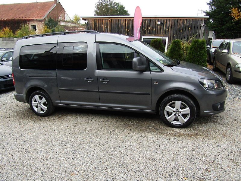 Volkswagen Caddy (2013) 1.6 TDI 75kW  7 MÍST - fotka 8 z 37