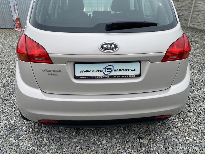Kia Venga 1.4i 16v 90PS KLIMA SERVIS!!!  - fotka 41 z 144