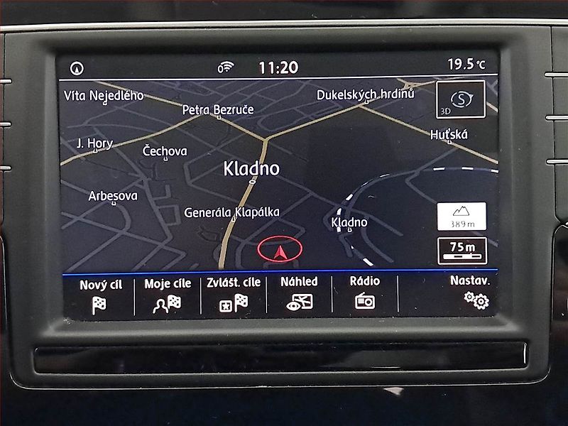 Volkswagen Passat (2017) 2.0 TDI, Automat, Serv.kniha - fotka 21 z 22